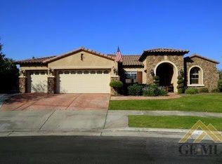 416 Copinsay Ct, Bakersfield, CA