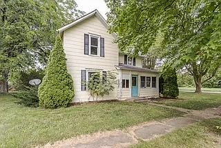 435 Cowen St #1 Photo 1