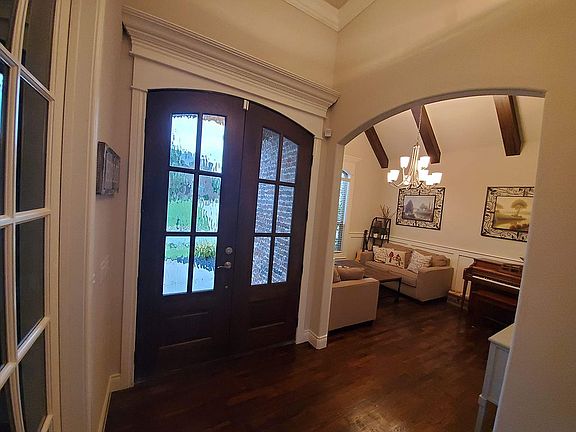 4th image of 4306 NE Blue Spruce Ave