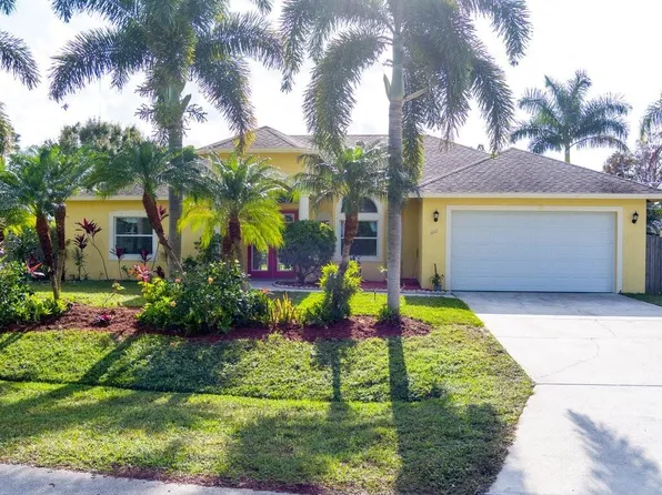 1602 SE Fallon Drive, Port St Lucie, FL 34983