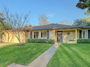 8541 Hatton St, Houston, TX 77025
