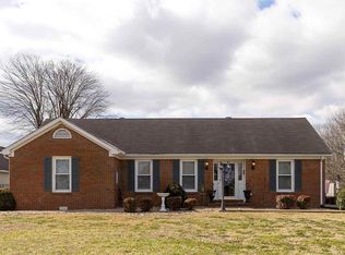 108 Taylor St, Oakland, KY 42159