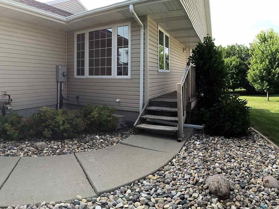 1st image of 1606 E Northstar Ln
