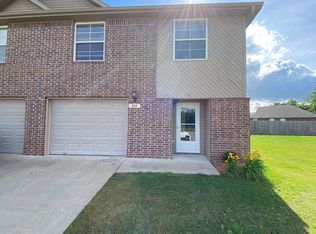 233 Rose St, Centerton, AR 72719