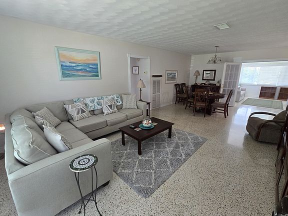 2nd image of 5116 13th Avenue Dr W