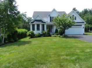 23 Fletcher Rd, Windham, NH 03087
