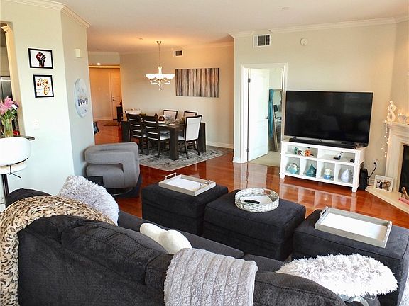 4th image of 1000 Ocean Blvd #409