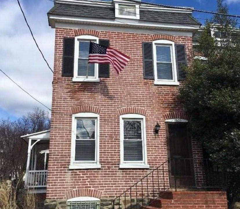 1st image of 1803 W 16th St
