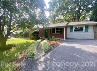 2550 21st Ave NE, Hickory, NC 28601