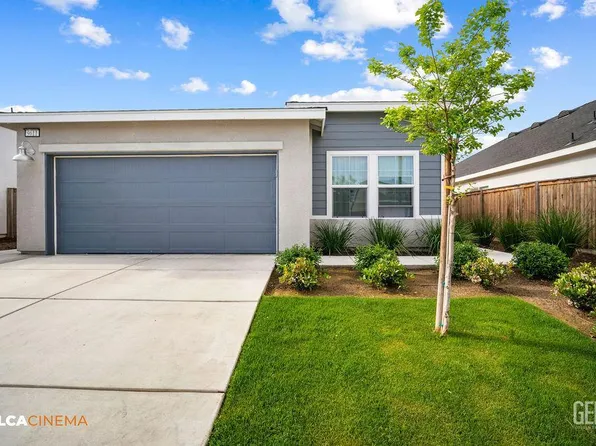 9611 Redwood River Ln, Shafter, CA 93263