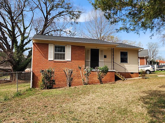 3rd image of 1201 Downing Rd