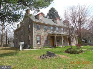 401 S Main St, Quakertown, PA 18951