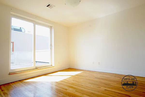 Rented by Lofts and Flats LLC | media 33