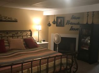 425 Vine St, Connersville, IN 47331