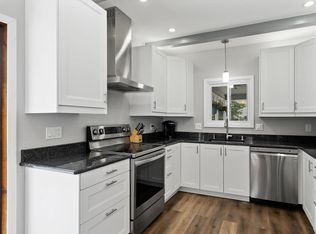 720 Fredonia Ave, Fredonia, WI 53021