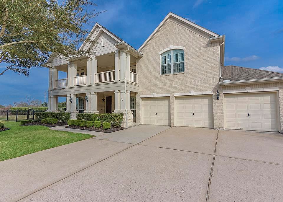 1st image of 314 Willow Pointe Dr
