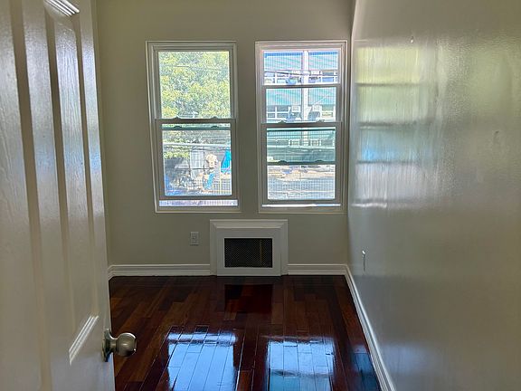 5th image of 1302 E 95th St Floor 2
