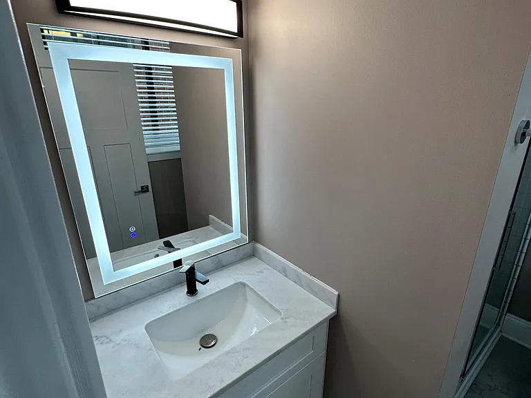 151 E Eagle St #108 — Photo 8