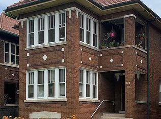 322 S Oak Park Ave #2, Oak Park, IL 60302