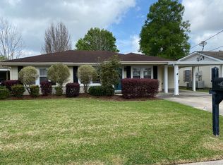 211 Highland Dr, Houma, LA 70364