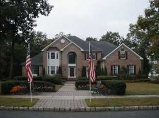 2 Saint Meena Ave, Manahawkin, NJ 08050