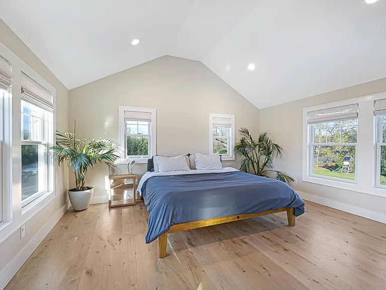 148 Montauk Hwy — Photo 15