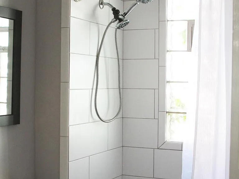 2118 Grand St NE #1 — Photo 12