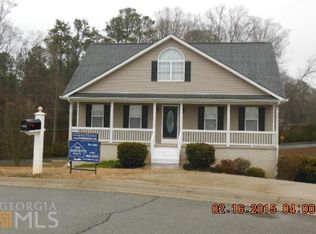 944 Justin Dr, Winder, GA 30680