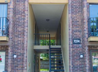 7074 Wildwood Cir APT 165-8, Louisville, KY 40291