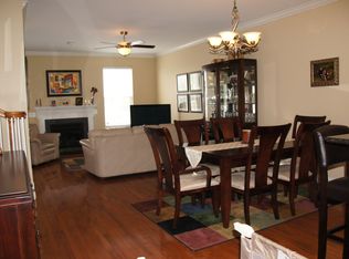 423 E Hector St, Conshohocken, PA 19428