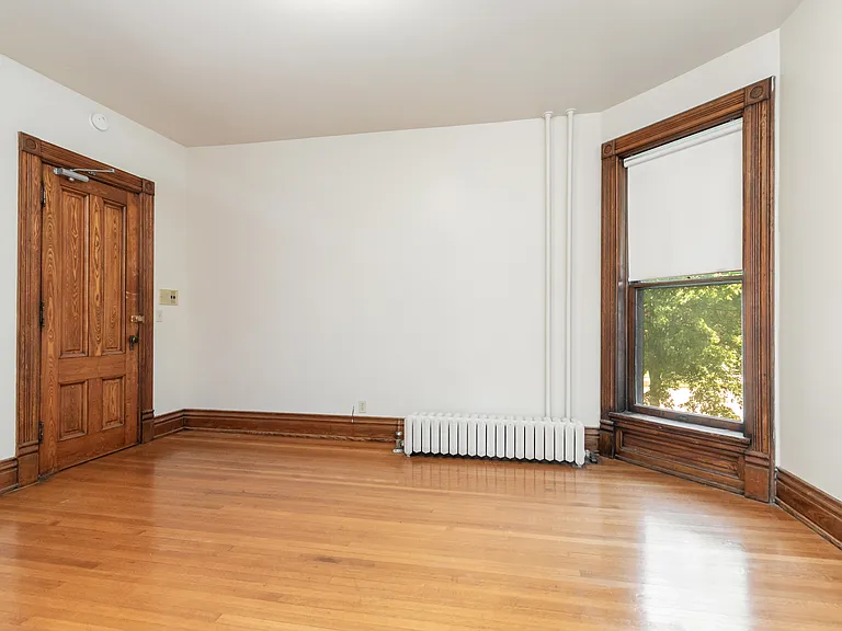 1000 Center Ave #6 — Photo 8