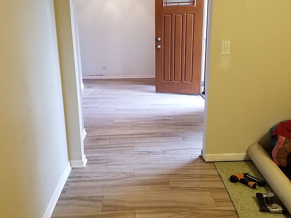 2nd image of 6813 Armstrong Ct