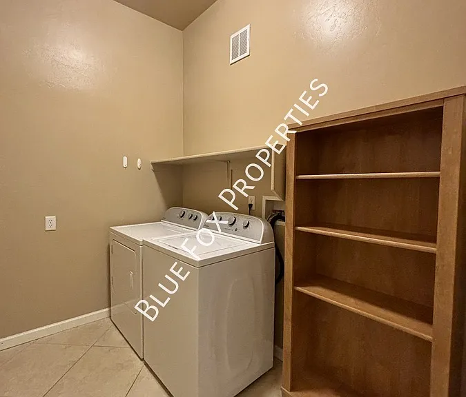 4688 N Belgravia Rd — Photo 13