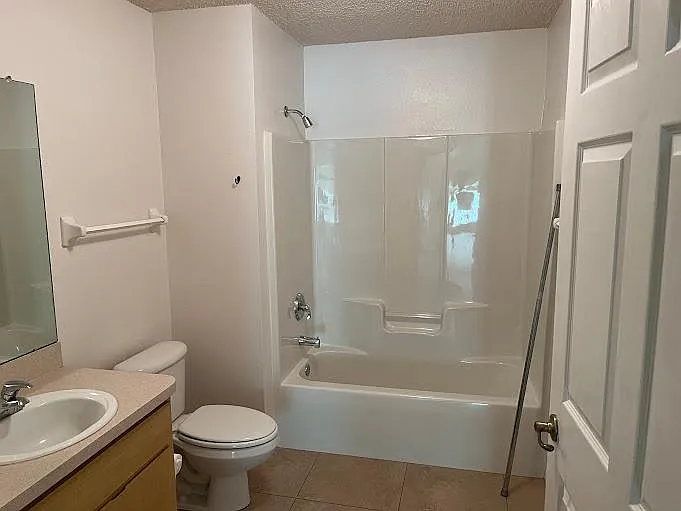 Main bathroom