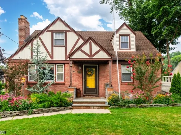 111 Greenlawn Ave, Clifton, NJ 07013