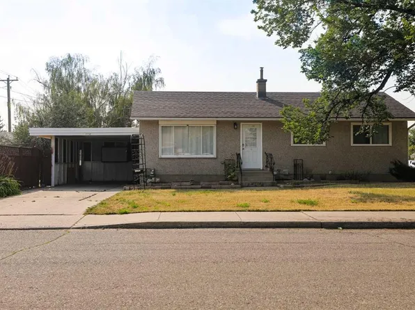 1110 E 19th St N, Lethbridge, AB T1H 3M1