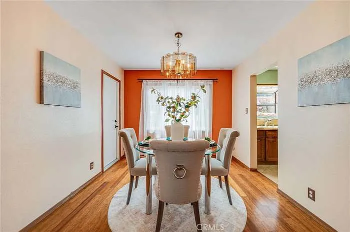 4335 Knoxville Ave — Photo 3
