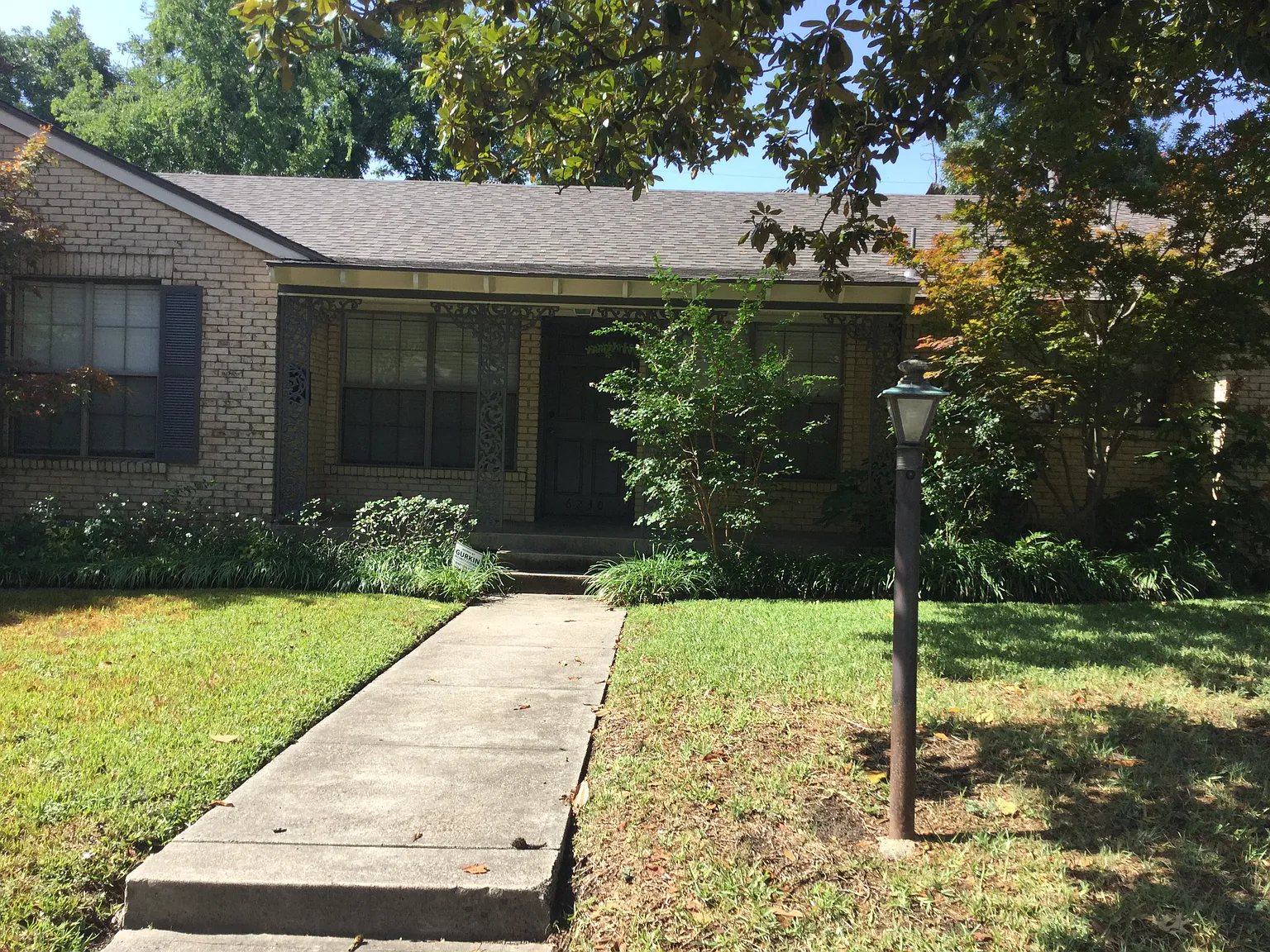 2 bed, 1100 sqft, $2,300 — Photo 1