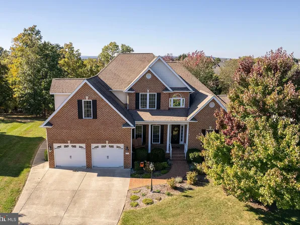 207 Taggart Dr, Winchester, VA 22602