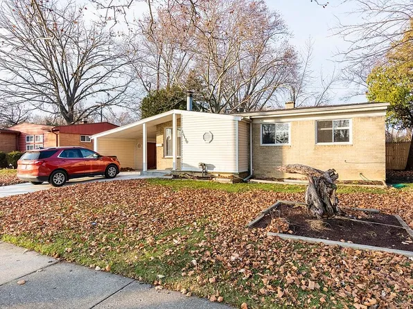 15130 Oak Park Blvd, Oak Park, MI 48237