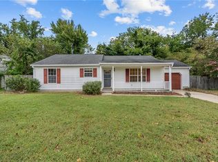 5 Compton Ct, Hampton, VA 23666