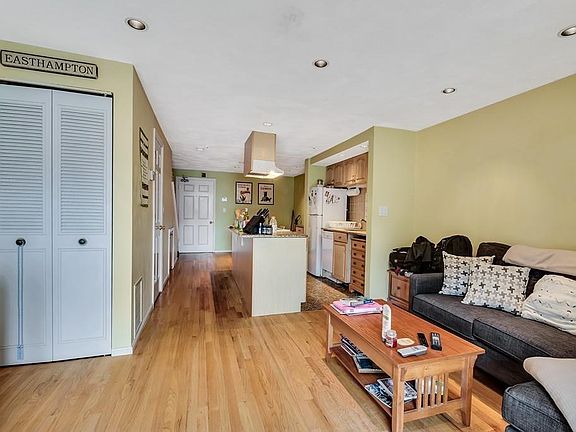 5th image of 82 Centre St Unit H