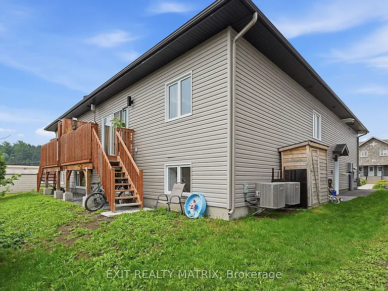 49 Cambridge St #A — Photo 22