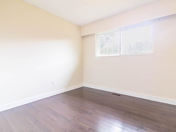 3rd image of 6093 6th St