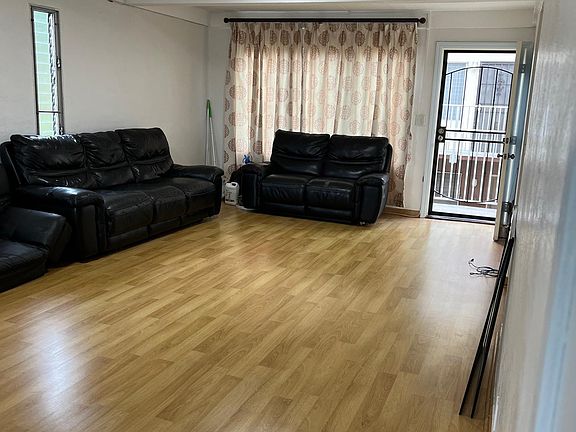 2nd image of 827 Ala Lilikoi St APT 6