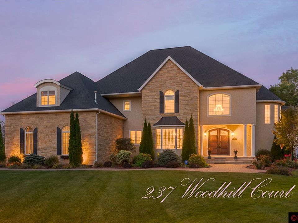 1st image of 237 Woodhill Ct