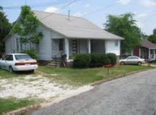 30 Middle St, Valley, AL 36854
