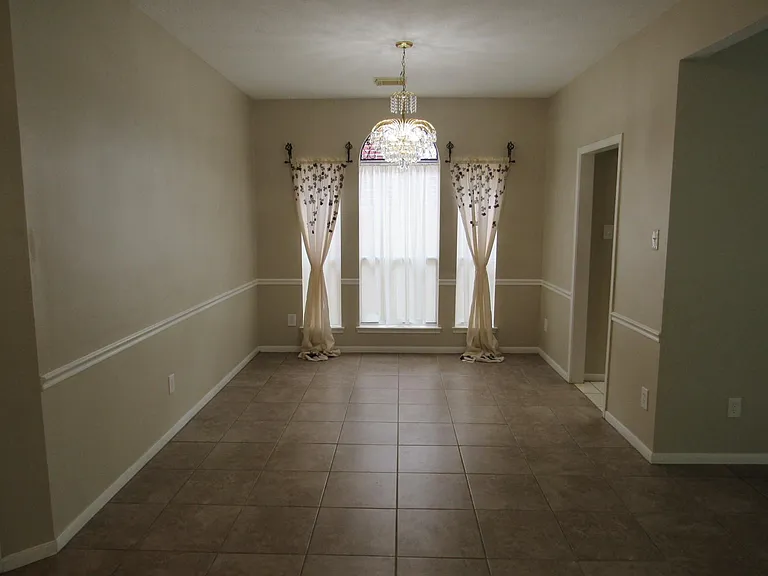 10139 Cedaredge Dr — Photo 25