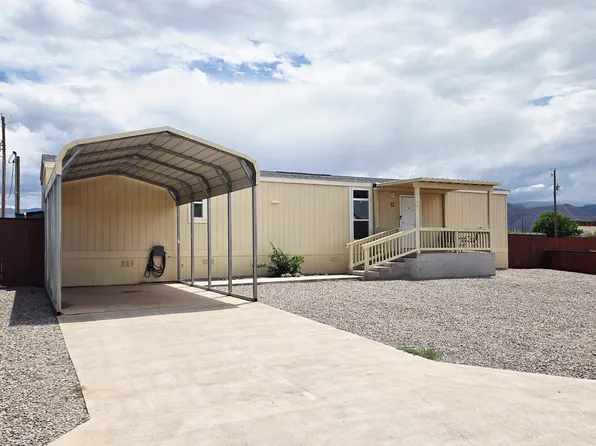 13 Running Indian Dr, Alamogordo, NM 88310
