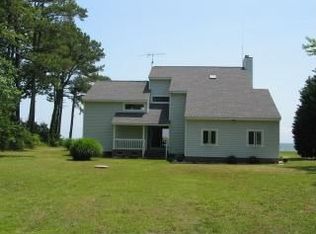 783 Chesapeake Beach Rd, Reedville, VA 22539
